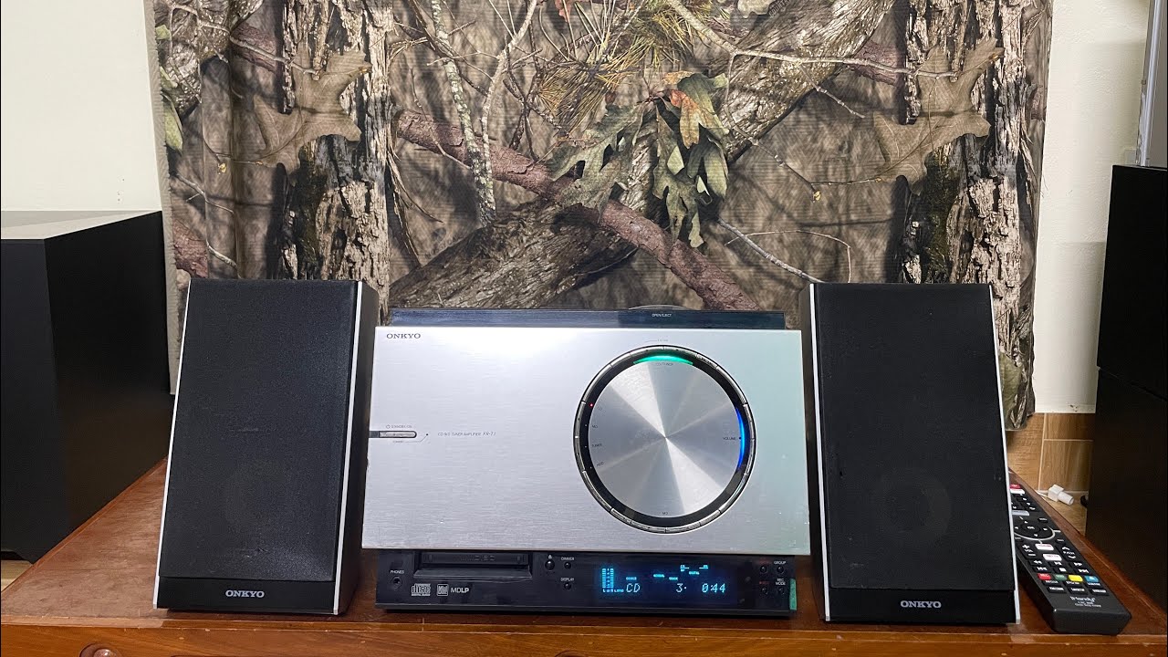 Available ✈) Beautiful original onkyo FR-T1 system with full CD