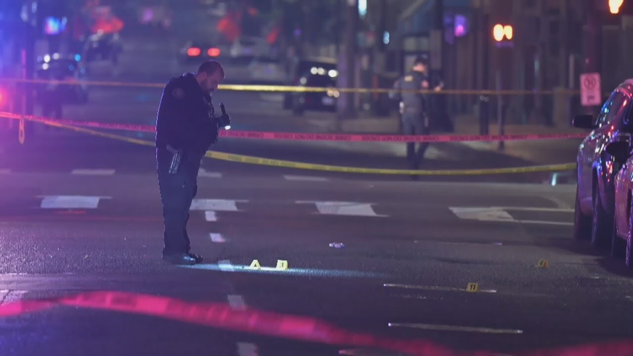 Investigation underway after deadly shooting in downtown Portland - YouTube