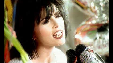 Curve - SuperBlaster (Video)