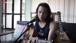 Penjahat berwajah indah COVER by Felix Irwan