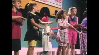 The Bath Song: From 'On Tour' DVD on Donutman.com