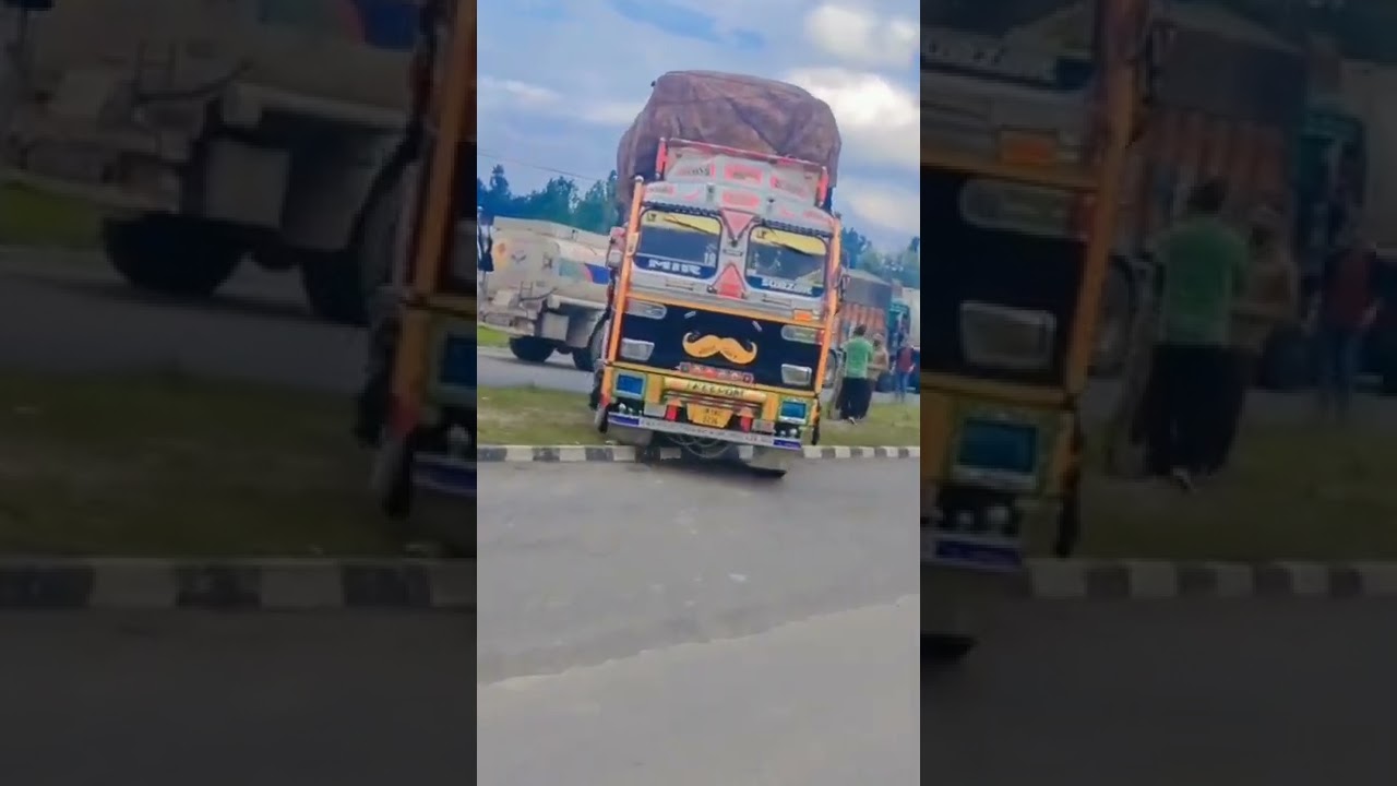 Kashmiri Truck Jatt Driver