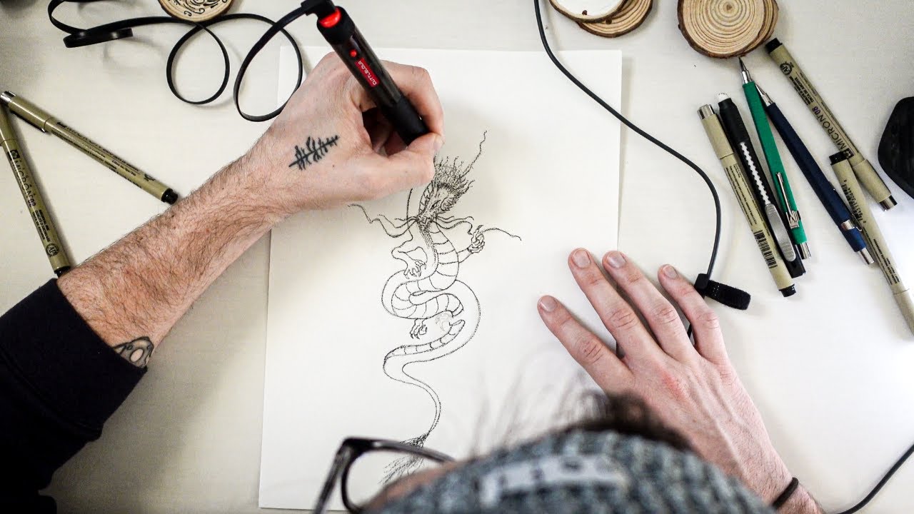 DotsPen: An electric drawing pen that lets you create dot-based artwork.