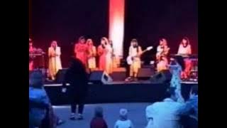 Nasida ria Live Concert in jerman (lari Pagi)