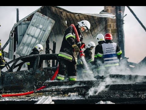 Pożar warsztatu samochodowego w Przyszowej