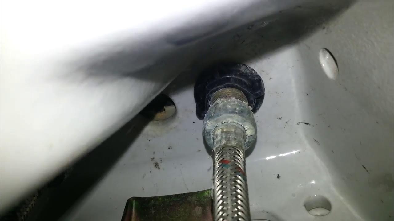 수전이 흔들릴 때 (When the faucet shakes) YouTube