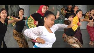 Workshop Legong Bapang Saba oleh Ni Nyoman Sudewi ISI Yogyakarta di NuArt Sculpture Park