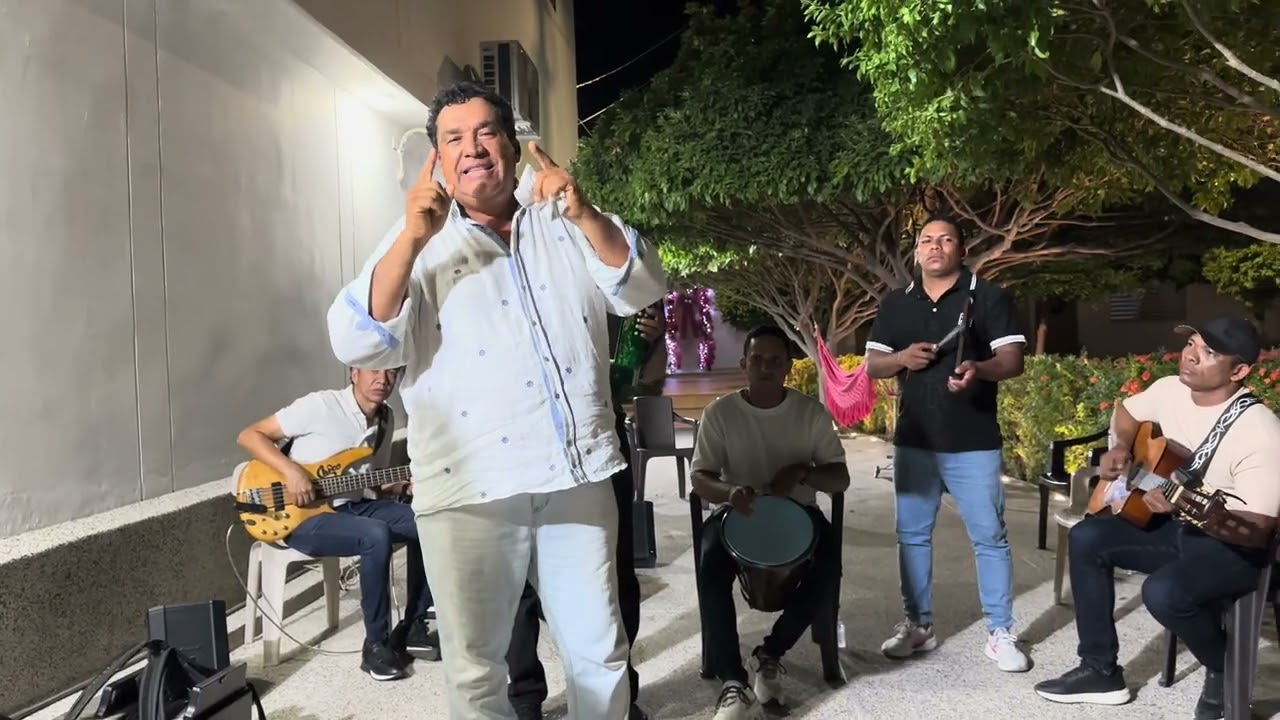 UNA CANCIÓN ETERNA ARMANDO MENDOZA Y JHONY GÁMEZ 