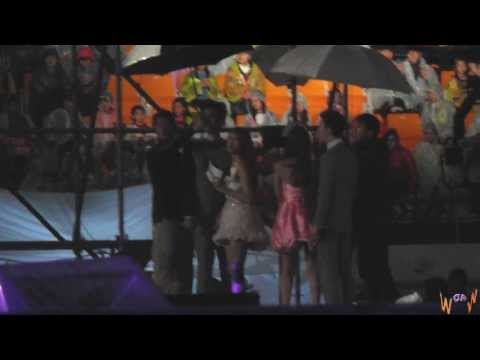 13.10.06 경주 한류드림콘써트 mc 규리, 승연(KARA)