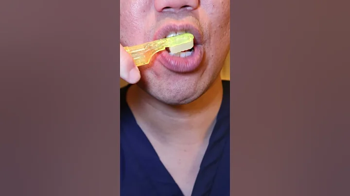 Have you ever heard of toothbrush candy? #DoctorTristanPeh #ASMR #Toothbrush #Candy
