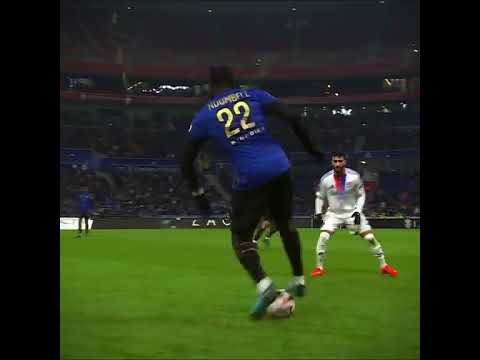 Vous savez dejaaa heiiiiin 😂 #ligue1 #football #foot #ligue1mcdonalds #soccer #footballshorts