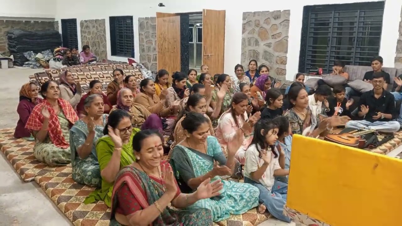 હાજરી હરિ મંદિરમાં આપજો રે 