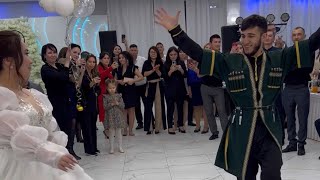 Лезгинка на казахской свадьбе