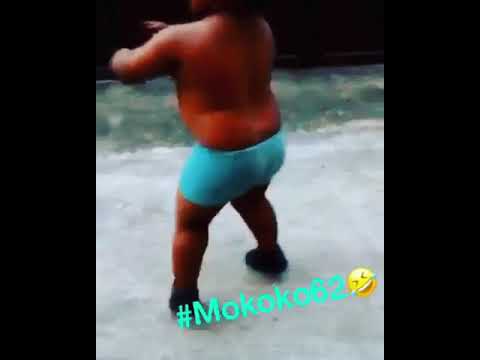 Gros Bebe Qui Danse Youtube Gros Bebe Qui Danse Youtube