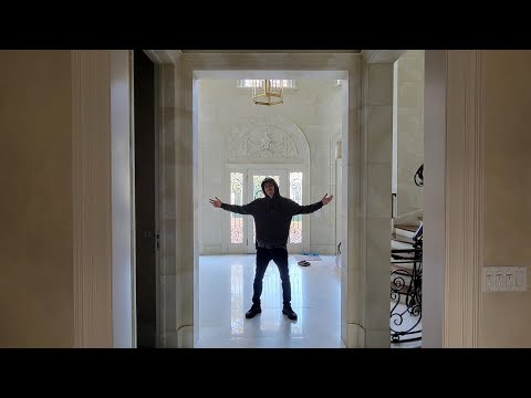 EXPLORING ABANDONED 15 MILLION DOLLAR MANSION WITH @Ethan Minnie and @Lifeofdeeg