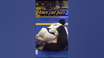 Lucas Lepri pass - knee cut 1