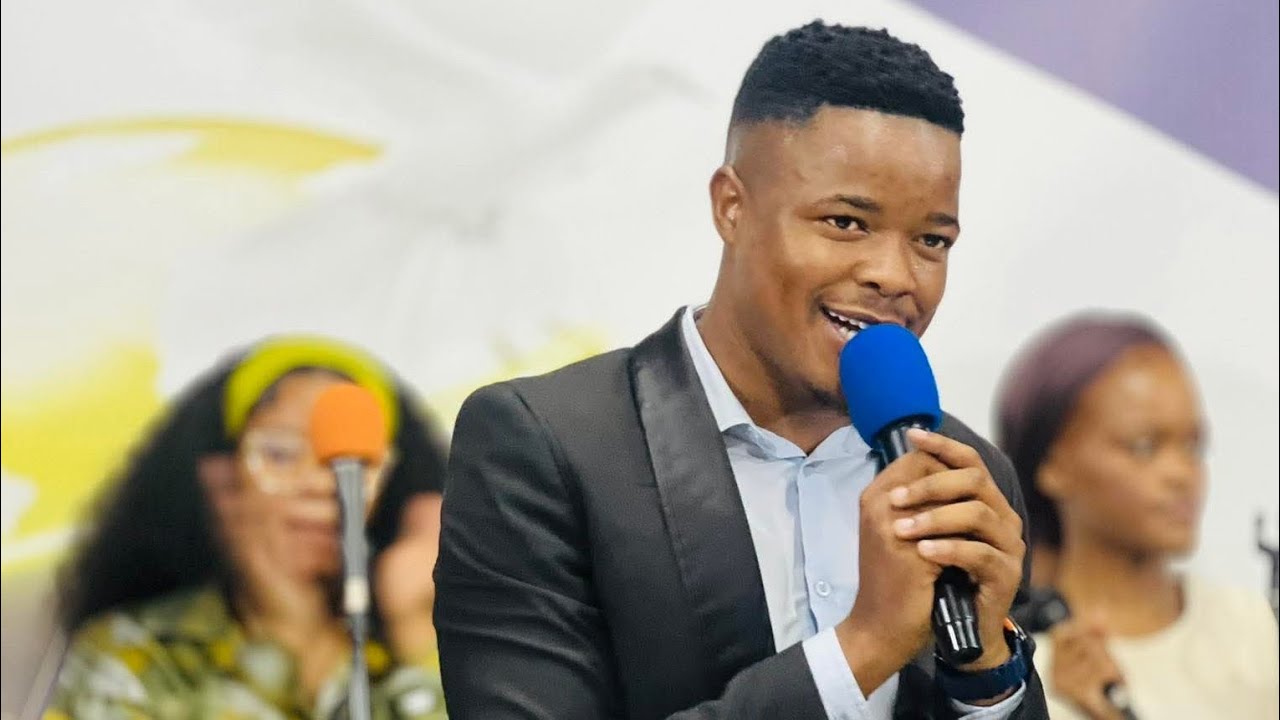 UMZUZU NAYE UJESU BY CHAWE MDHLETSHE