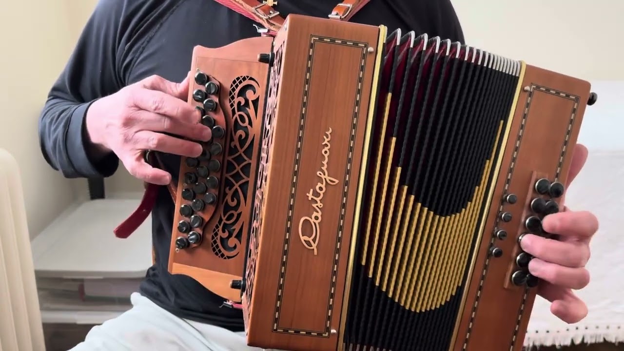 Lusk an Avel (Florence Pinvidic): Accordéon Diatonique, Melodeon, Diatonic Accordion