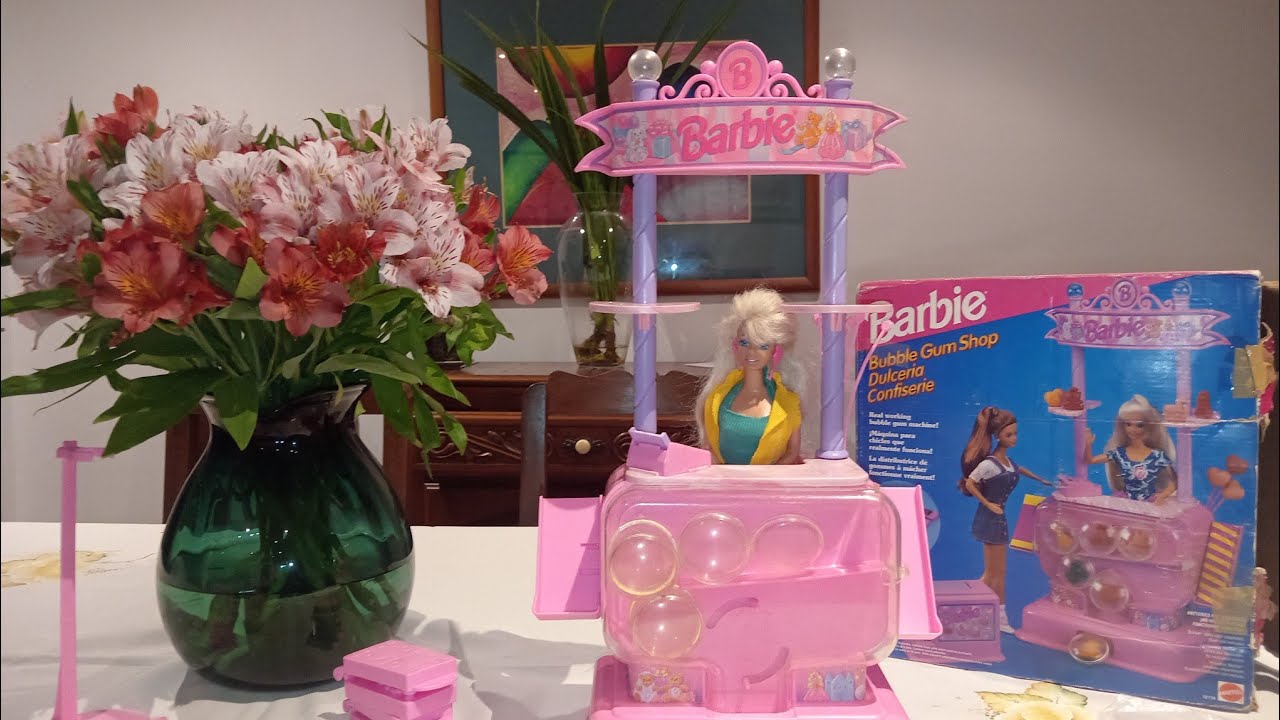 Bubble Gum Shop Barbie 1995 
