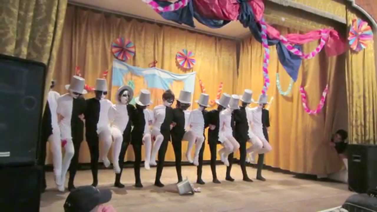 Bárnai Általános Iskola farsang 2015 4. osztály