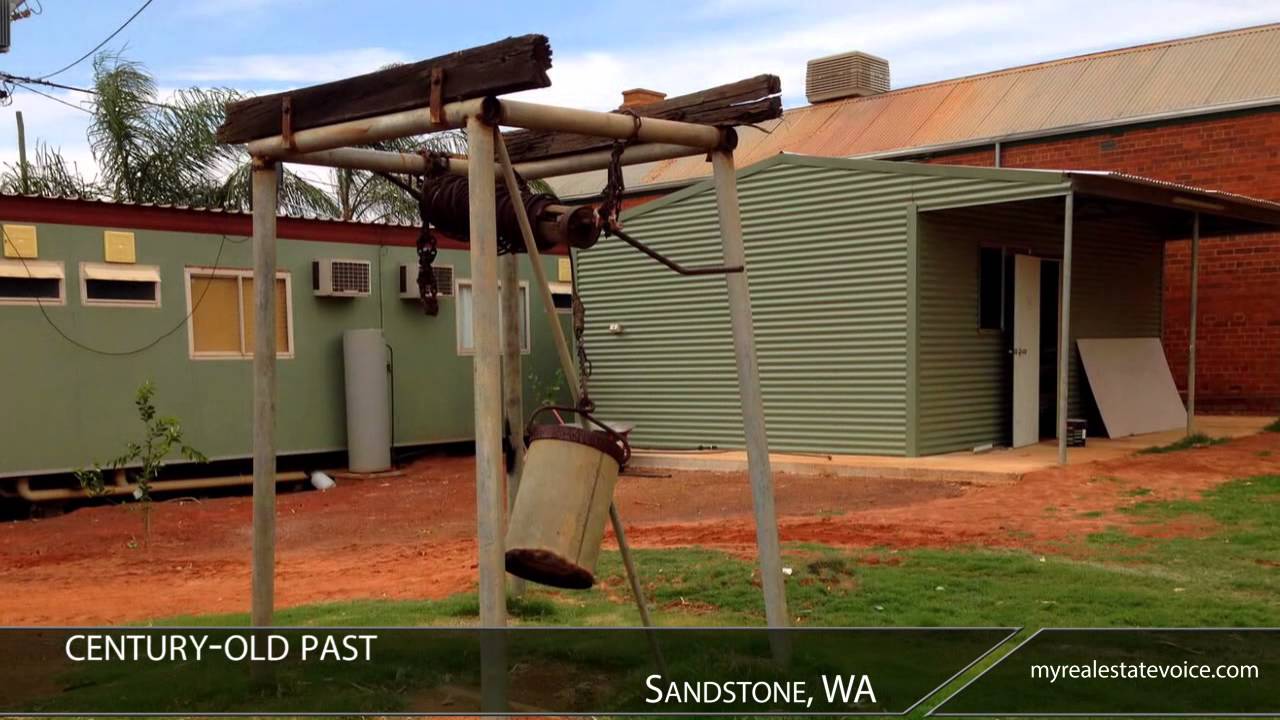 freehold outback hotel with general store business for sale