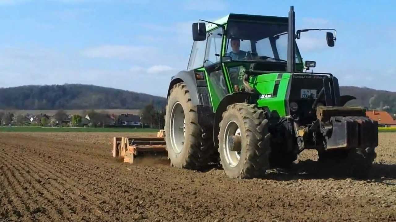 Deutz DX 4.50 mit Kreiselegge