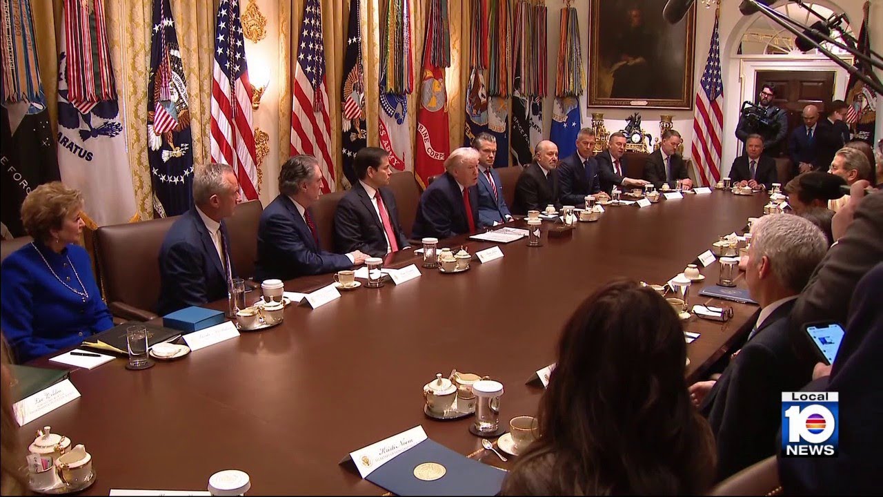 Democrats, White House strike spending deal that would avert government shutdown