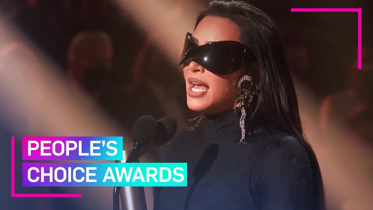 Kim Kardashian Thanks Ex Kanye at the 2021 PCAs | KUWTK | E!
