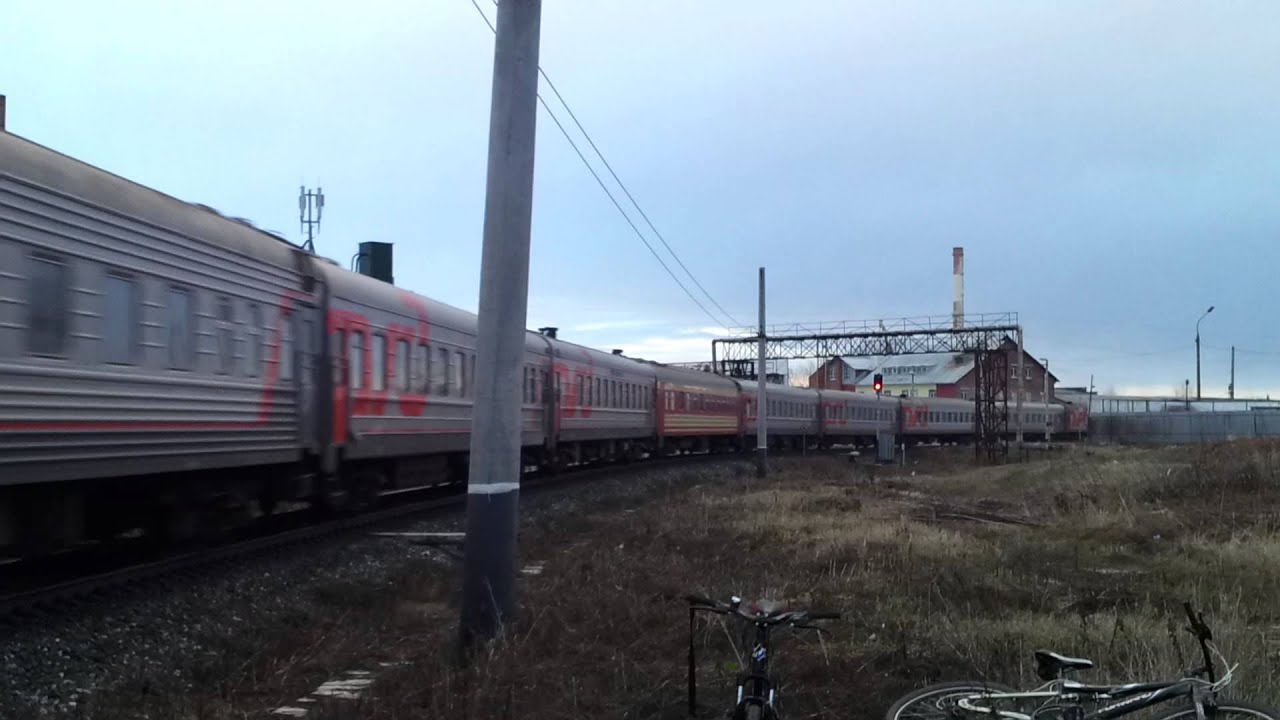 Спб ижевск поезд. Поезд 131г Санкт-Петербург. Поезд Санкт Петербург Ижевск 131г купе. Поезд 131 г Ижевск Санкт-Петербург. Поезд 131г Санкт-Петербург Урень.