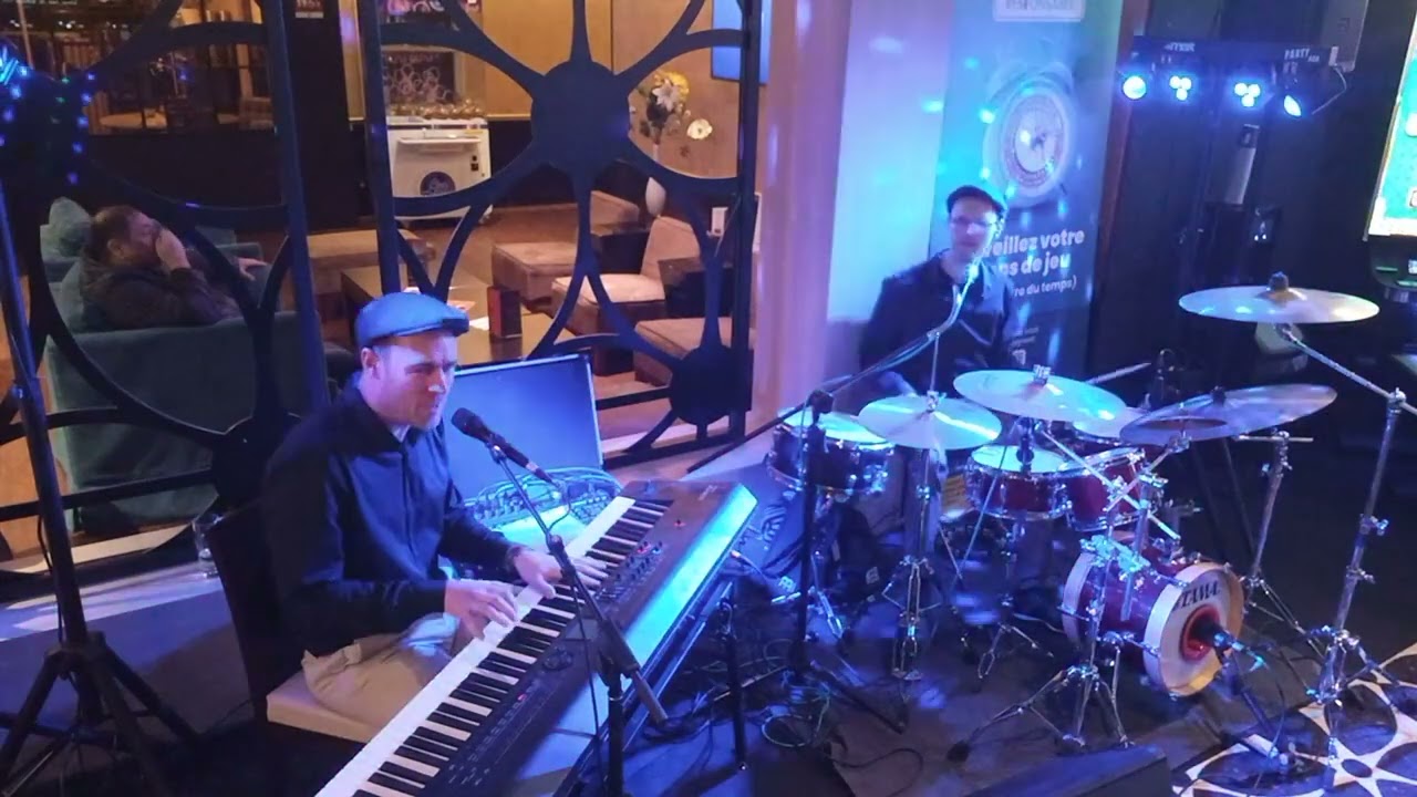 Sixteen tons Blue Pulse