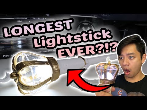 LOONA Official Lightstick UNBOXING & Review! - YouTube