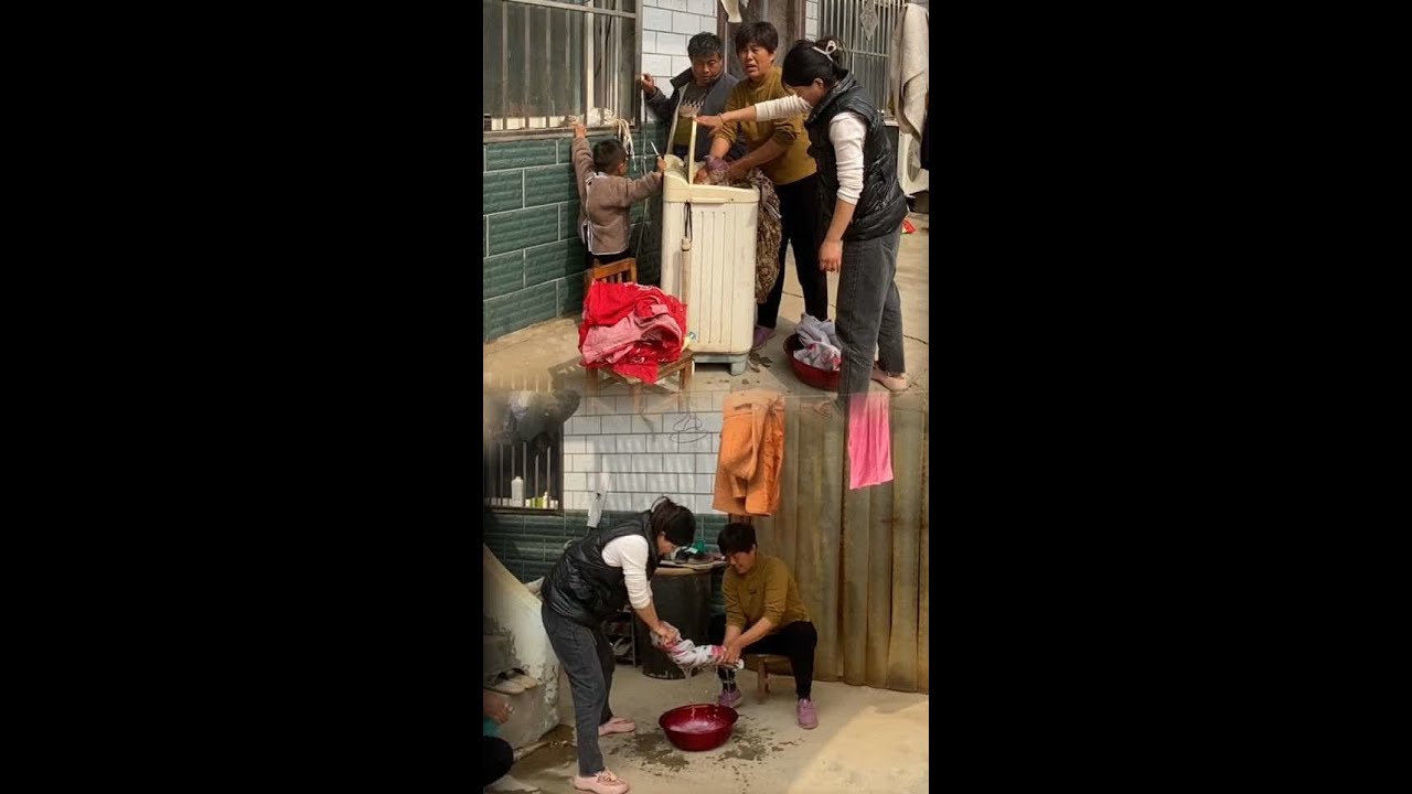 抖音没有这款产品家人们，真的不好意思了各位，你们别拍错了，但是洗衣液是同款，不过抖音洗衣液没有活动，哎呦，这床单洗的直接把洗衣机干坏，我婆婆说洗这个床单够个洗衣机钱不，把我洗衣机都洗毁了，气💩我了