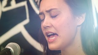 American Rag Sessions: Dia Frampton - "Let Me Love"