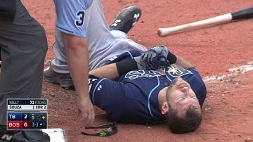TB@BOS: Souza Jr. hit on the hand, later leaves game