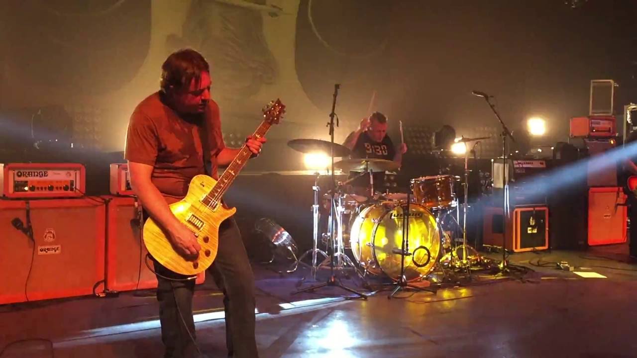 Clutch performs "Electric Worry" live in Athens Iera Odos {HD, 60fps