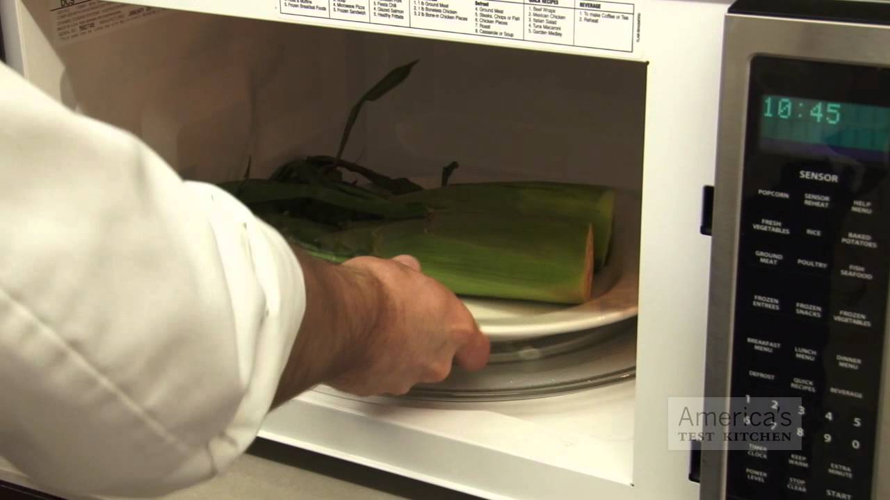 How to Shuck Corn Better: Use This Brilliant (& Easy) Kitchen Tip | America