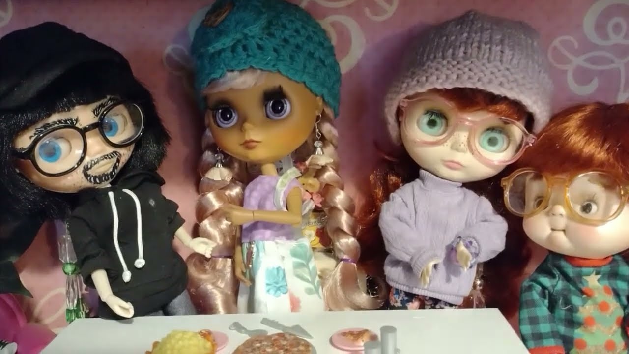 WELCOME BACK JETT with the Hobbingtons