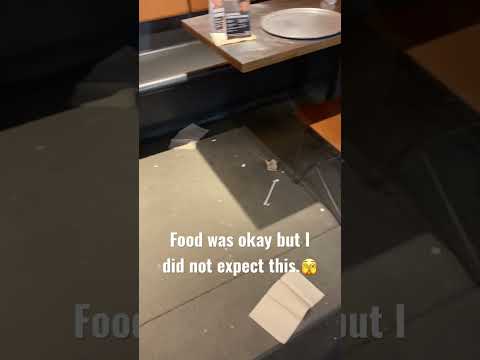 Unexpected things in Chipotle!🫢 #chipotle #fastfood #yummy #wow #food #foodie #hungry #dinner