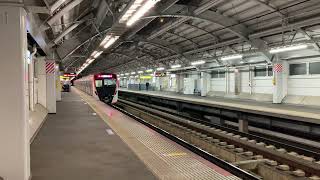 都営5500形(5518編成)京成曳舟通過