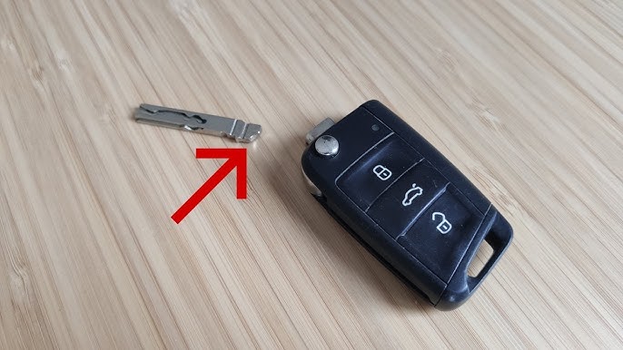 KONIKON Autoschlüssel 2 Tasten Klappschlüssel Gehäuse mit Schlüsselrohling  Ersatz Fernbedienung passend für Opel Astra J Corsa E Meriva B Insignia