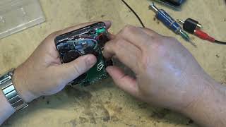 Super USB cassette capture player absolutely destroyed by a vintage Sony Walkman
