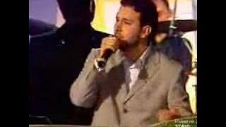 Allahu Allah- by Sami Yusuf and Mesut Kurtis