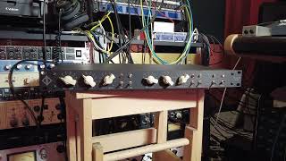 Analog limiter NTP 179 500 racked by Side-b Studio