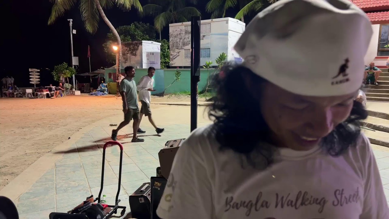 Live stream @Patong Beach support for my flight ธนาคารกสิกรไทย 088-117-4472