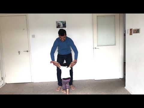 How to teach gymnastics for kids at home / Baby girl practising gymnastics / Father daughter Duo #3