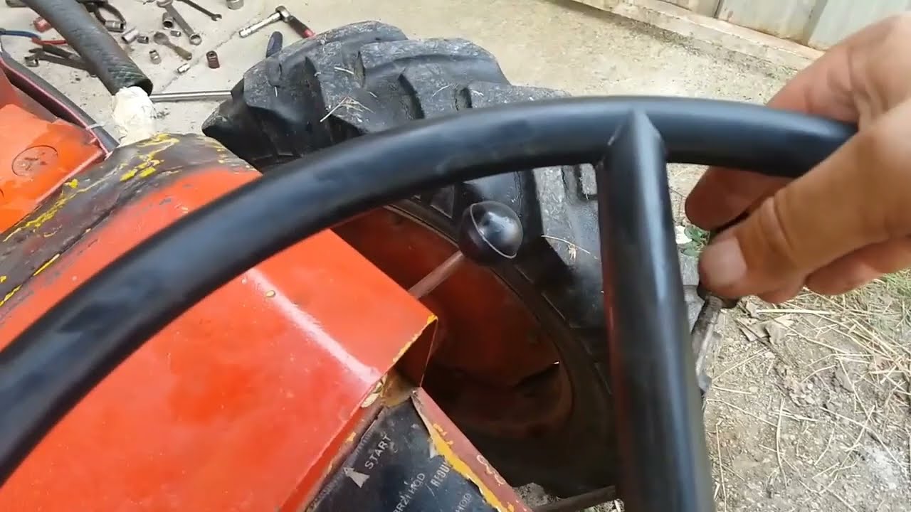 Traktor tomo Vinković / bos pumpa 