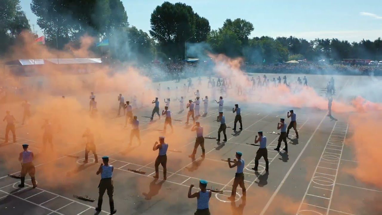 День ВДВ 38 БРИГАДА  Показательнок выступление Брест  2 августа 