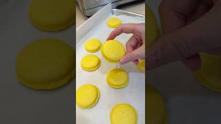 Let’s make lemon macarons