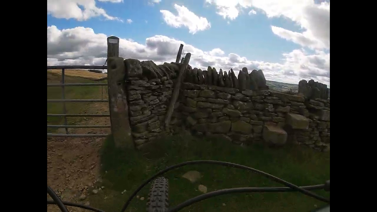 South Head to Roych Clough