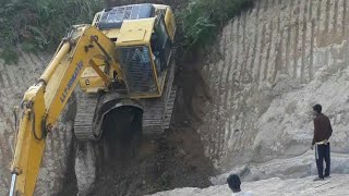 Danger LandingSuperstar Excavator Operator in Mountain of Arunachal  Pradesh..